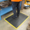 af-bubblemat-workplace-matting-safety-3