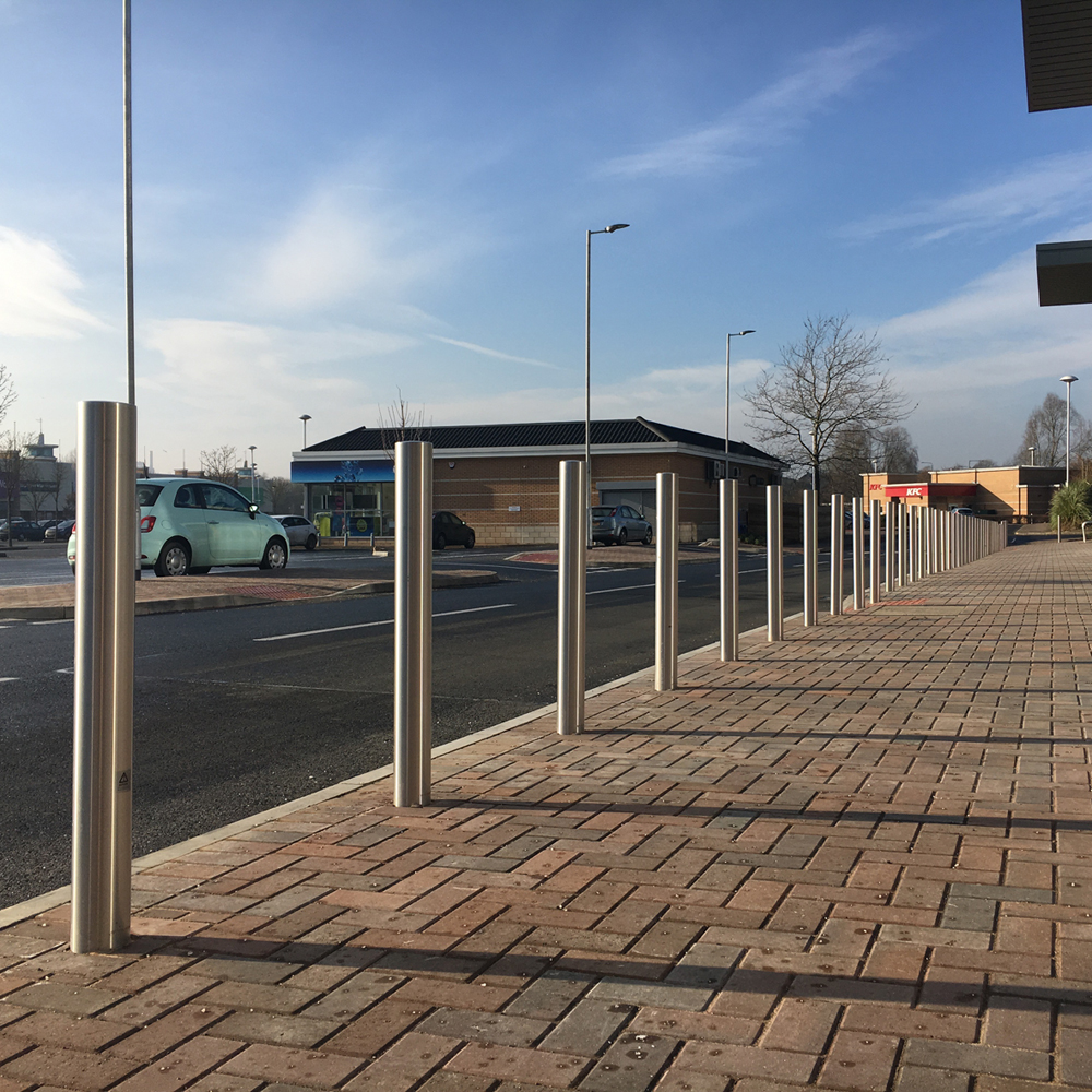 stainless-steel-bollards stainless-steel-bollards