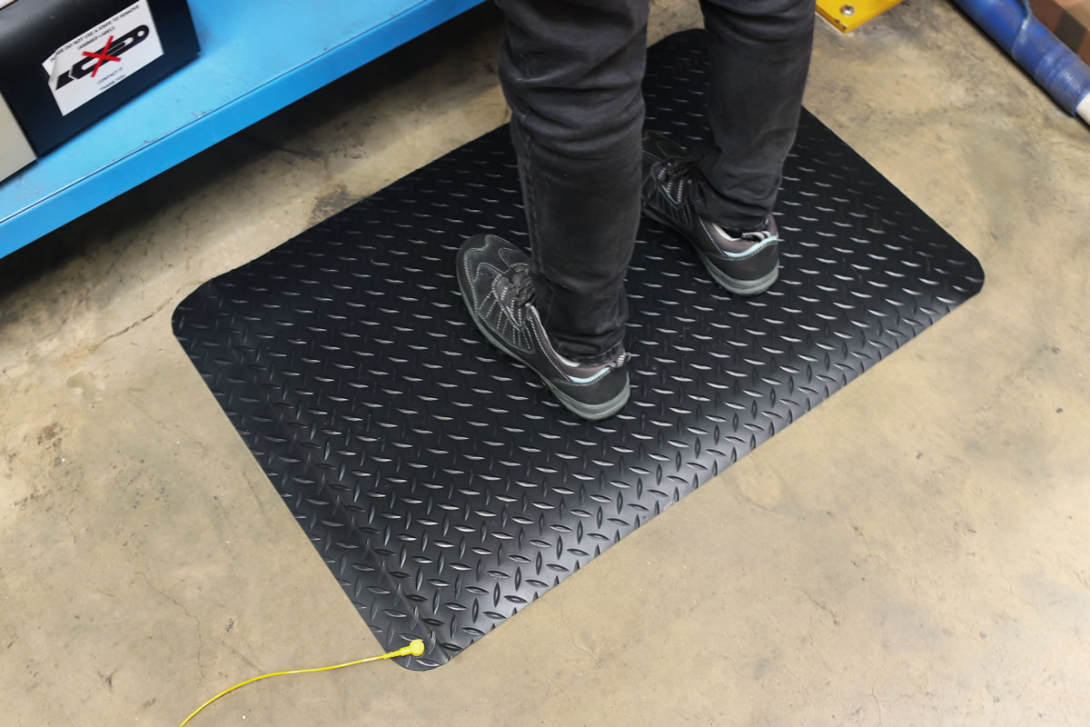 DPS0_02-Deckplate-Anti-Static_industrial