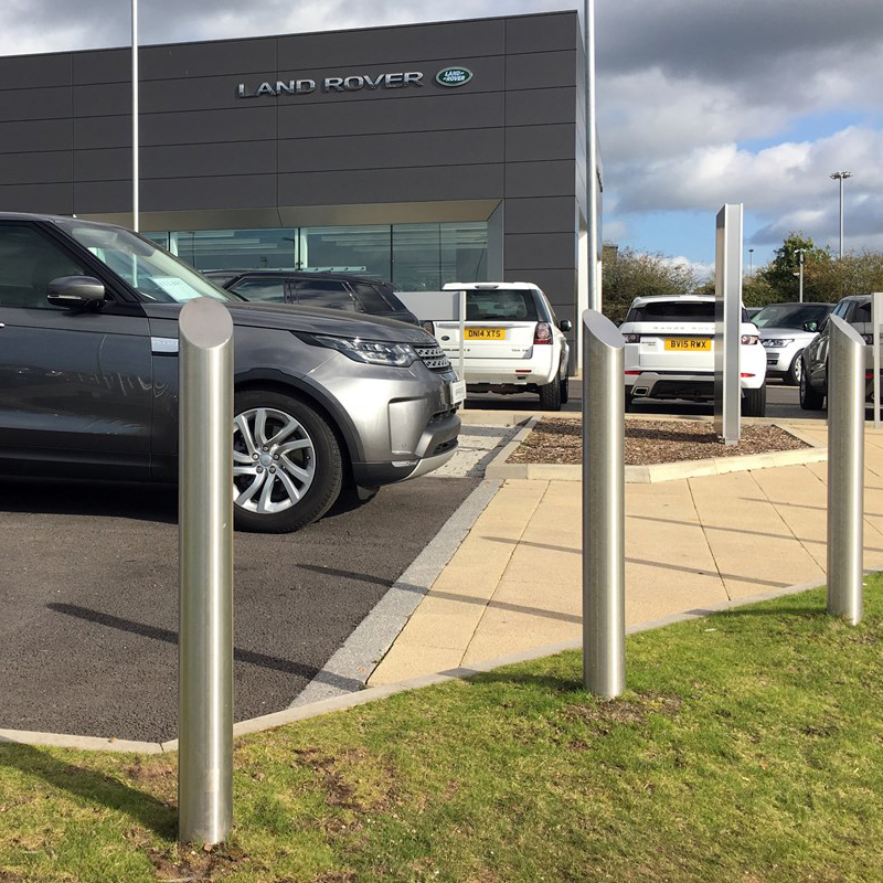 stainless-steel-mitre-top-bollards-1 stainless-steel-mitre-top-bollards