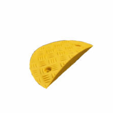 Speed Ramp End Section 75mm High (5mph) Yellow Heavy Duty Speed Bumps Workplace Stuff UK Speed Ramp End Section 75mm High (5mph) Yellow Heavy Duty Speed Bumps Workplace Stuff UK
