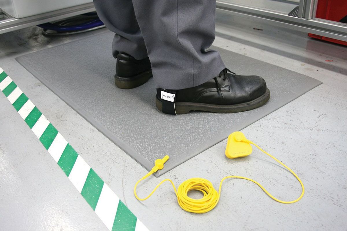 Anti-Static Anti Fatigue Mat - COBAstat 2 Anti-Static Anti Fatigue Mat - COBAstat