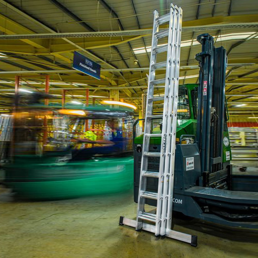 industrial-extension-ladders-double-and-triple-sections industrial-extension-ladders-double-and-triple-sections