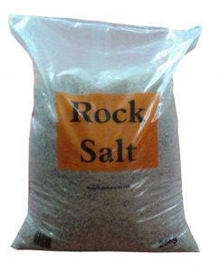 snow clearing pallets-of-brown-rock-salt-25kg-bags-1